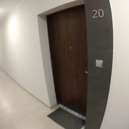 Apartament 1120 śmiałego 41 - Tanie W Apartamencie - Samodzielne Zameldowanie - Self Check In Poznań